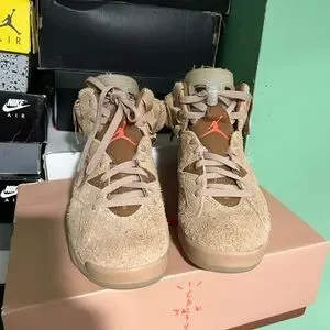 Jordan | Shoes | Jordan 6 Travis Scott Size 75 Bin 40 | Poshmark display picture 3